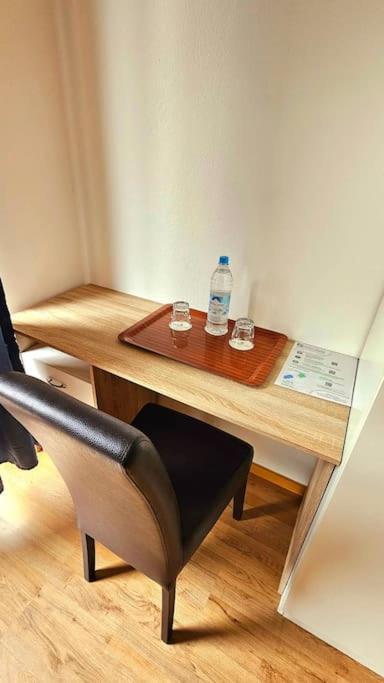 Apartment Number 3 Oberschleißheim Екстериор снимка